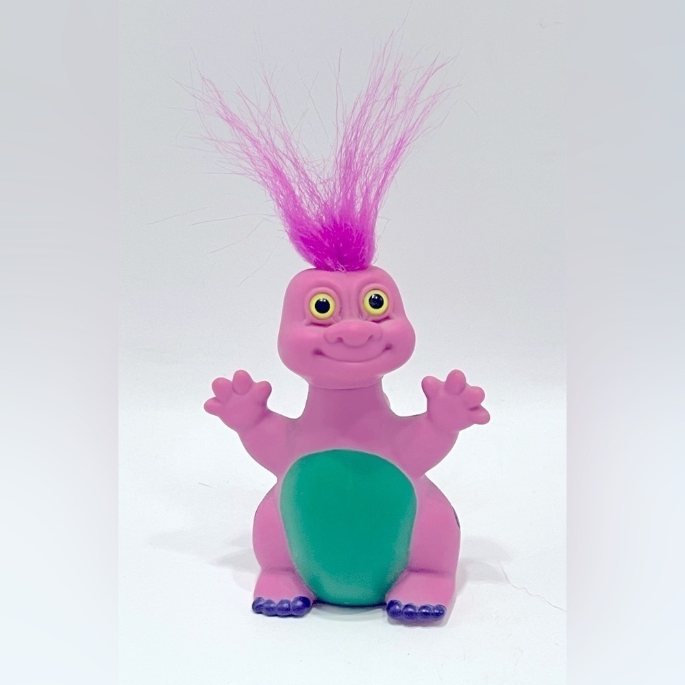 Vintage Hatchlings Baby Dinosaur Troll 3” Kissasaurus Dino Doll Russ 1990s